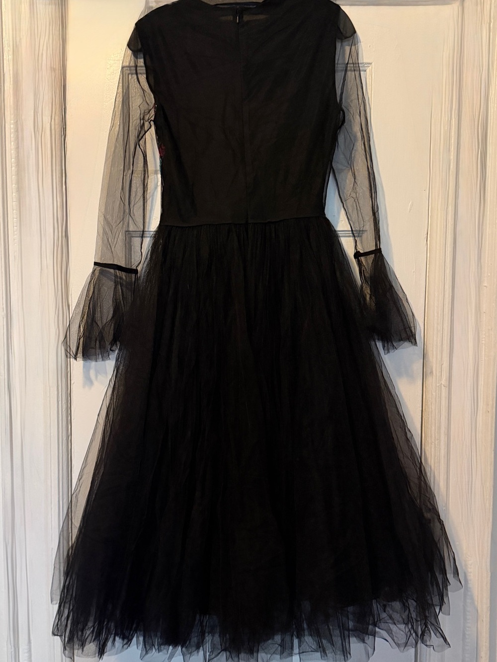 Carolina Herrera Black Tulle Formal Dress with Colorful Hand Embroidered Bodice - Picture 5 of 10